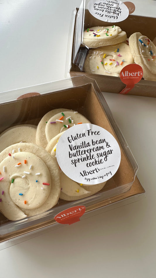 Vanilla Buttercream Sugar Cookies (frozen)